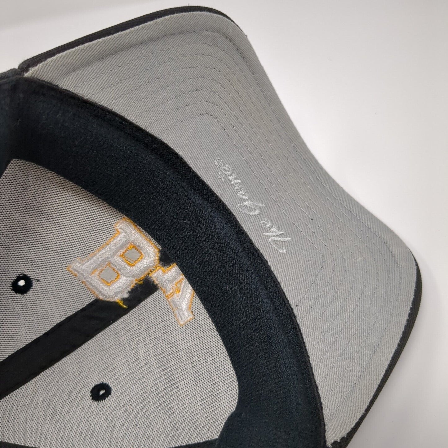 BK Knights Fitted Hat Black Medium Embroidered Solid 6 Panel The Game