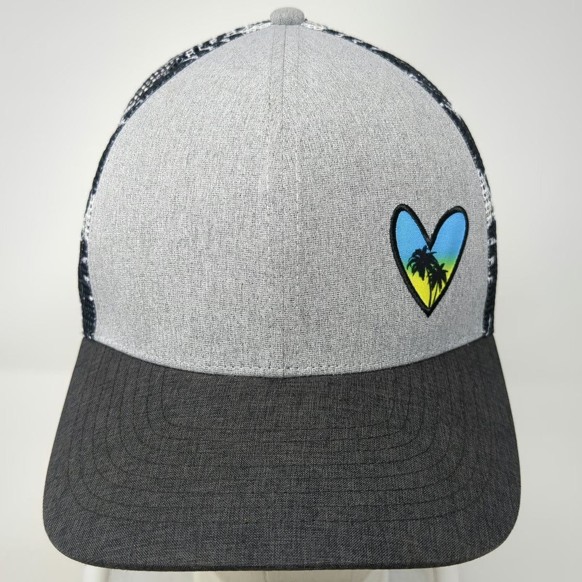 Grace Folly Trucker Hat Gray Black Pink One Size Tropical Palm Tree Heart Mesh