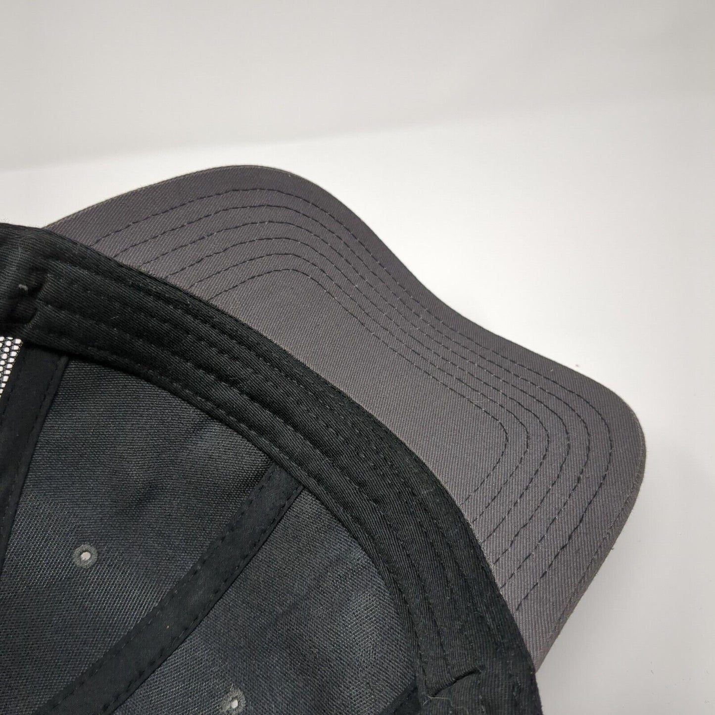 Otto Snapback Trucker Hat Gray One Size Adjustable Mesh Back Leather Patch