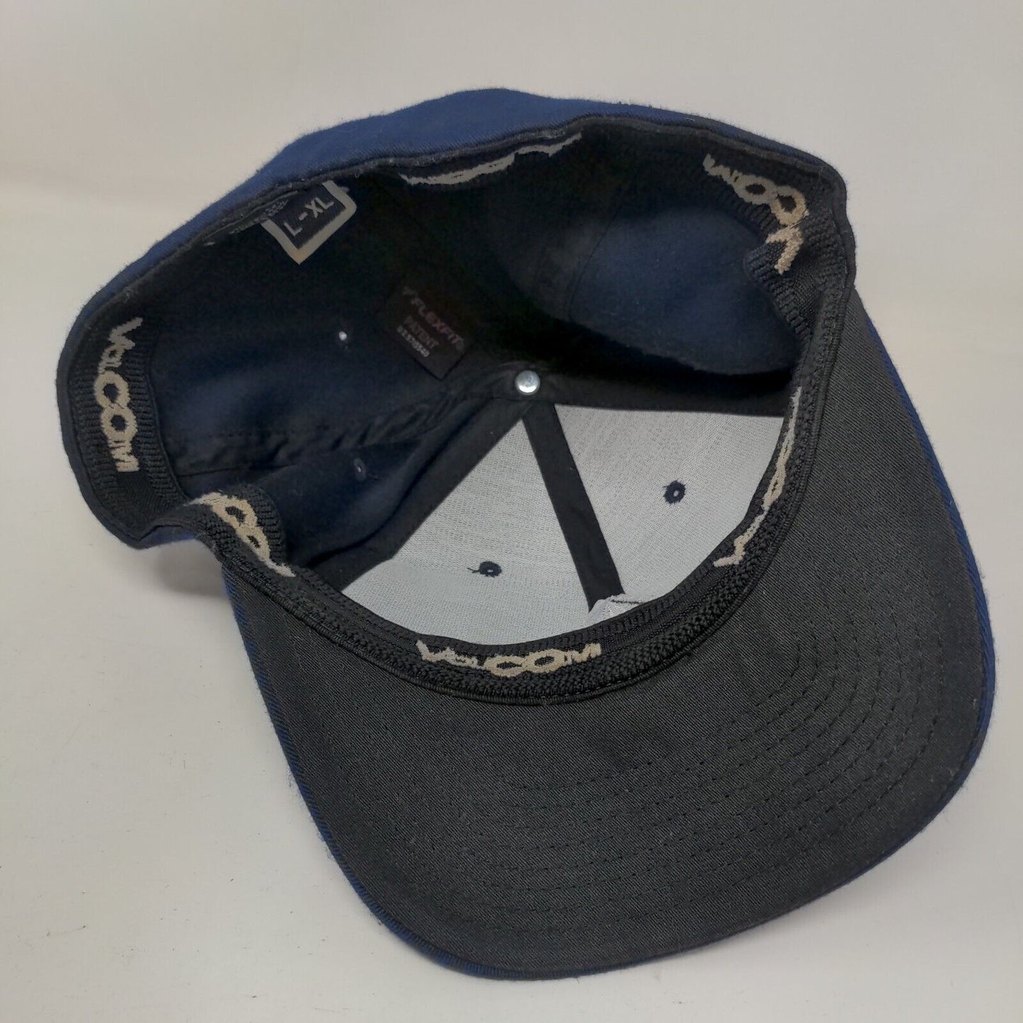 Volcom Fitted Hat Blue Size L/XL Flexfit Embroidered Vented Holes 6 Panel
