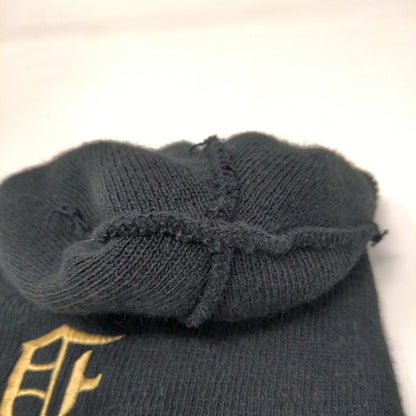 Unbranded Men's Knit Beanie Hat Black Embroidered Gold D Logo