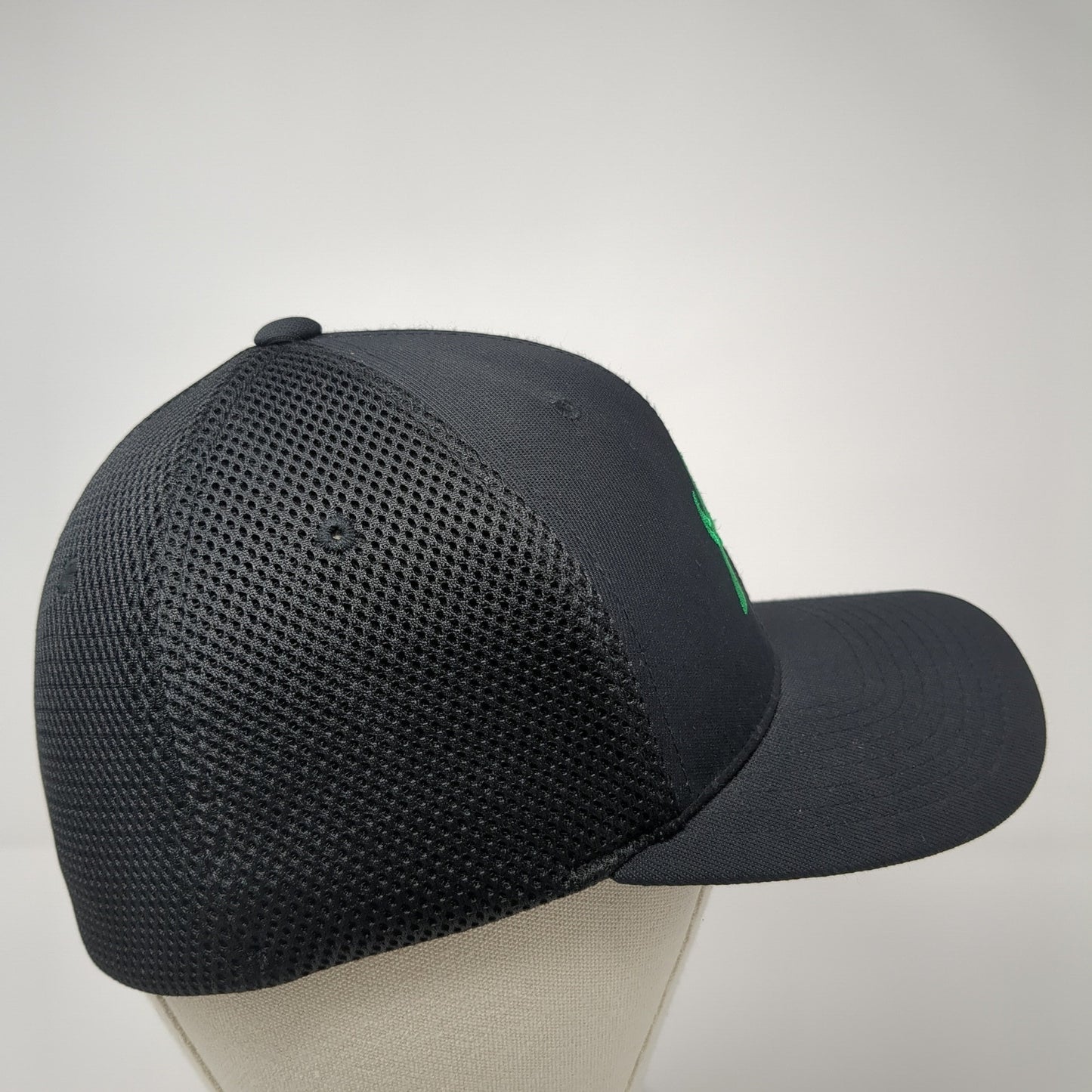 Flexfit Fitted Mesh Back Trucker Hat Size S-M Black Embroidered A Road Logo
