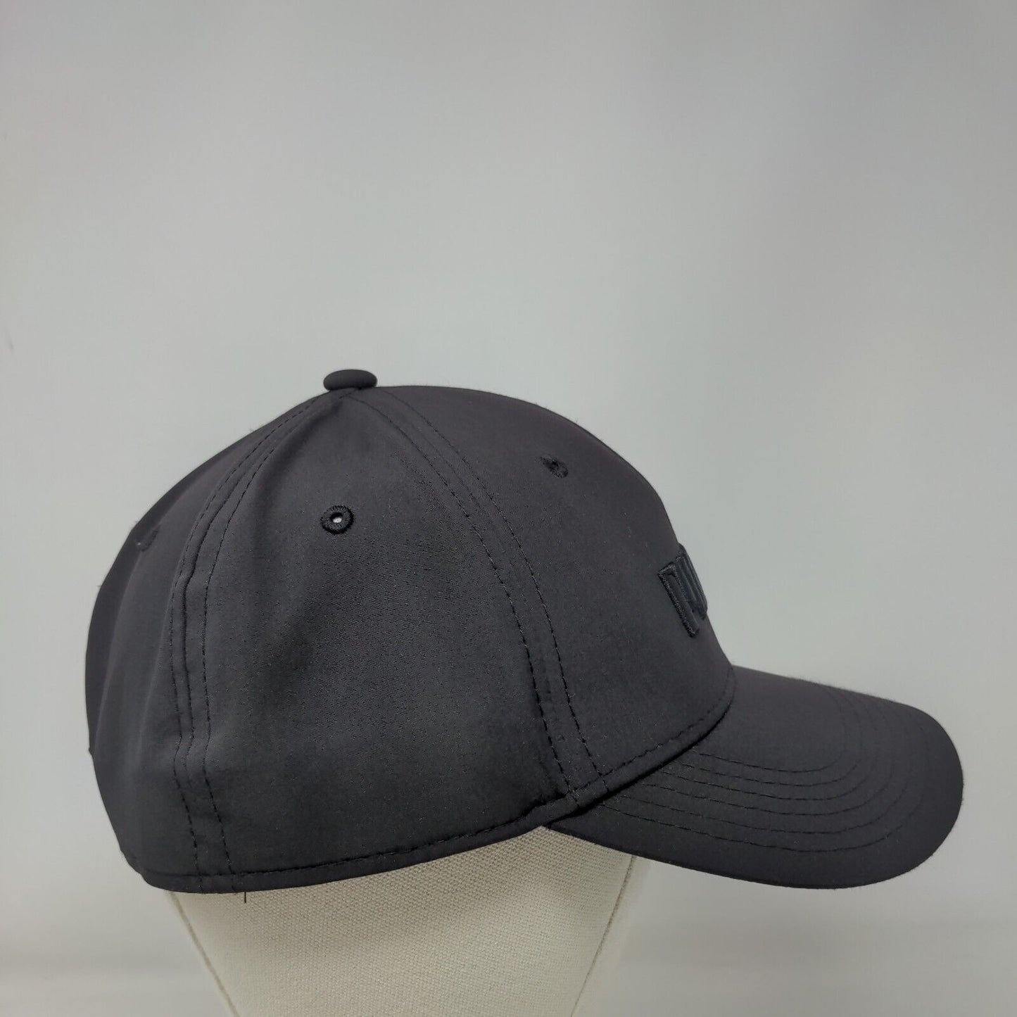 PUMA Stretch Fitted Hat Black L/XL Lightweight Embroidered Logo Vented Holes