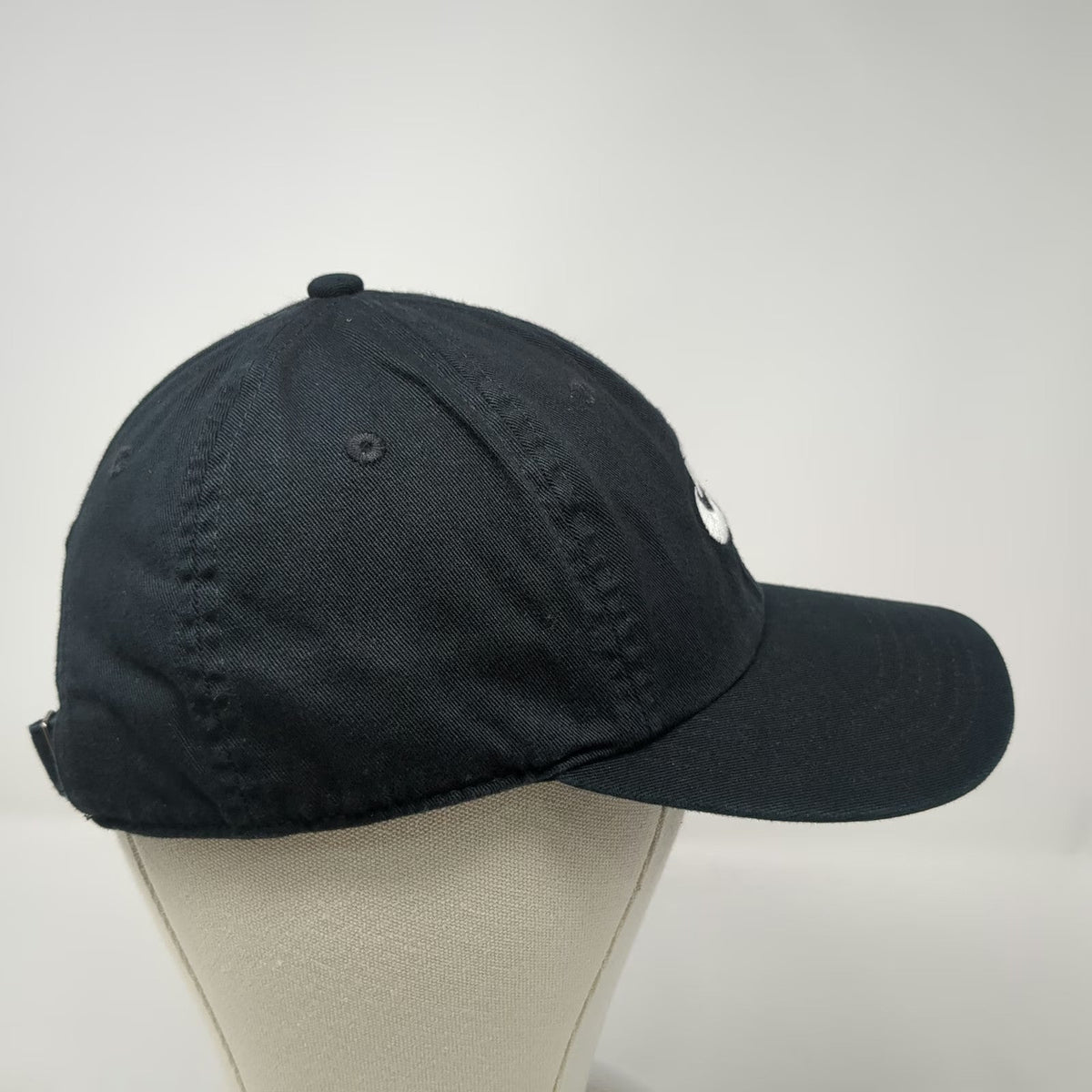 Nike Baseball Cap Black White One Size Swoosh Logo Cotton Hat Slideback Buckle
