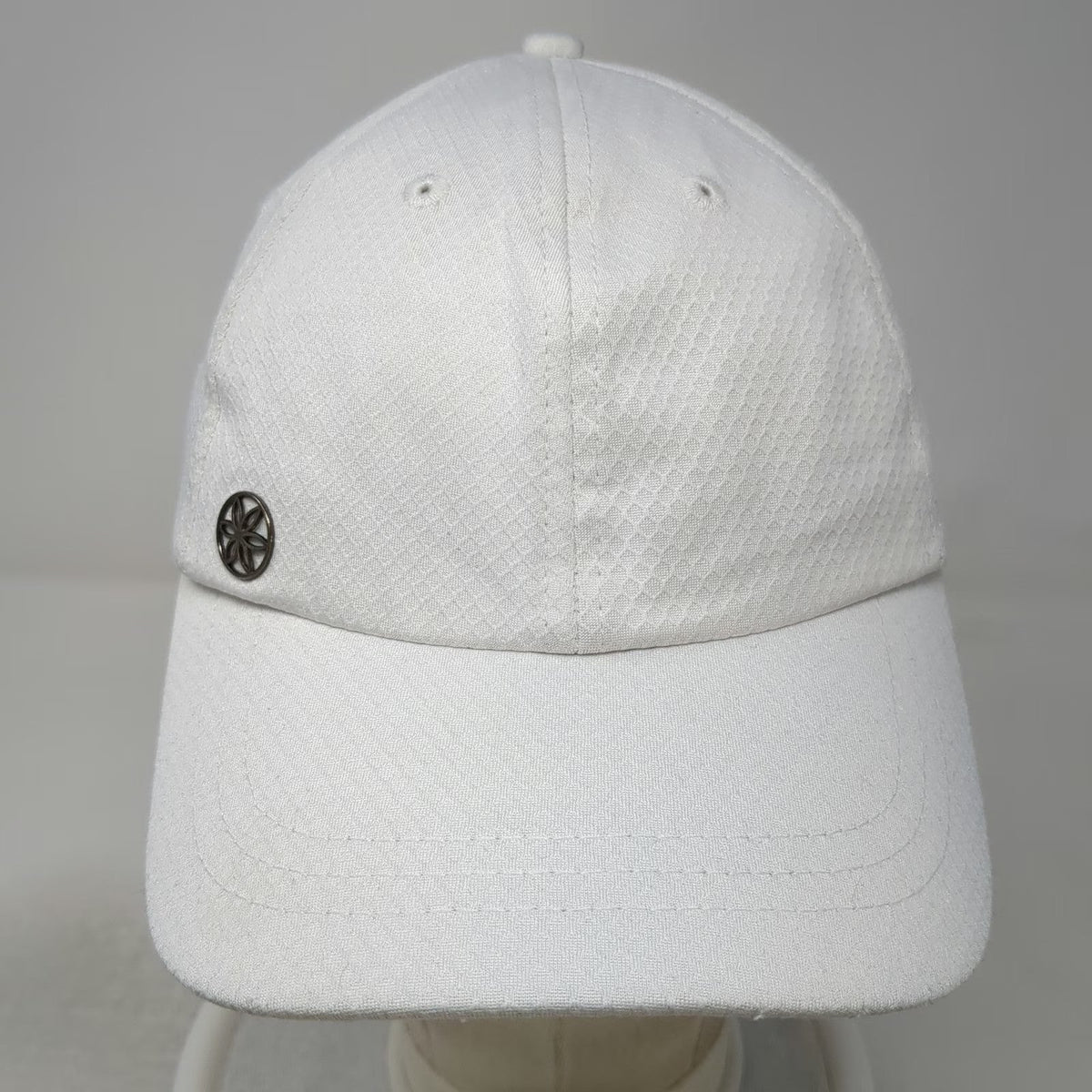 Gaiam Baseball Cap White One Size Mesh Texture Slideback Athletic Yoga Sport Hat
