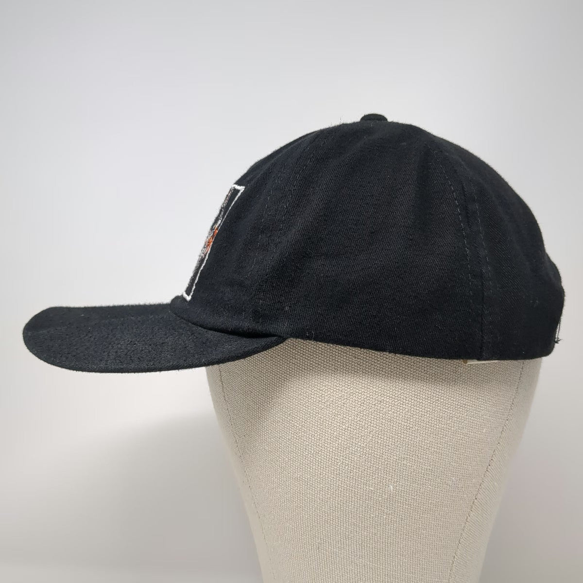 Looney Tunes Snapback Black One Size Hat Bugs Bunny Tweety Postage Stamp 1997