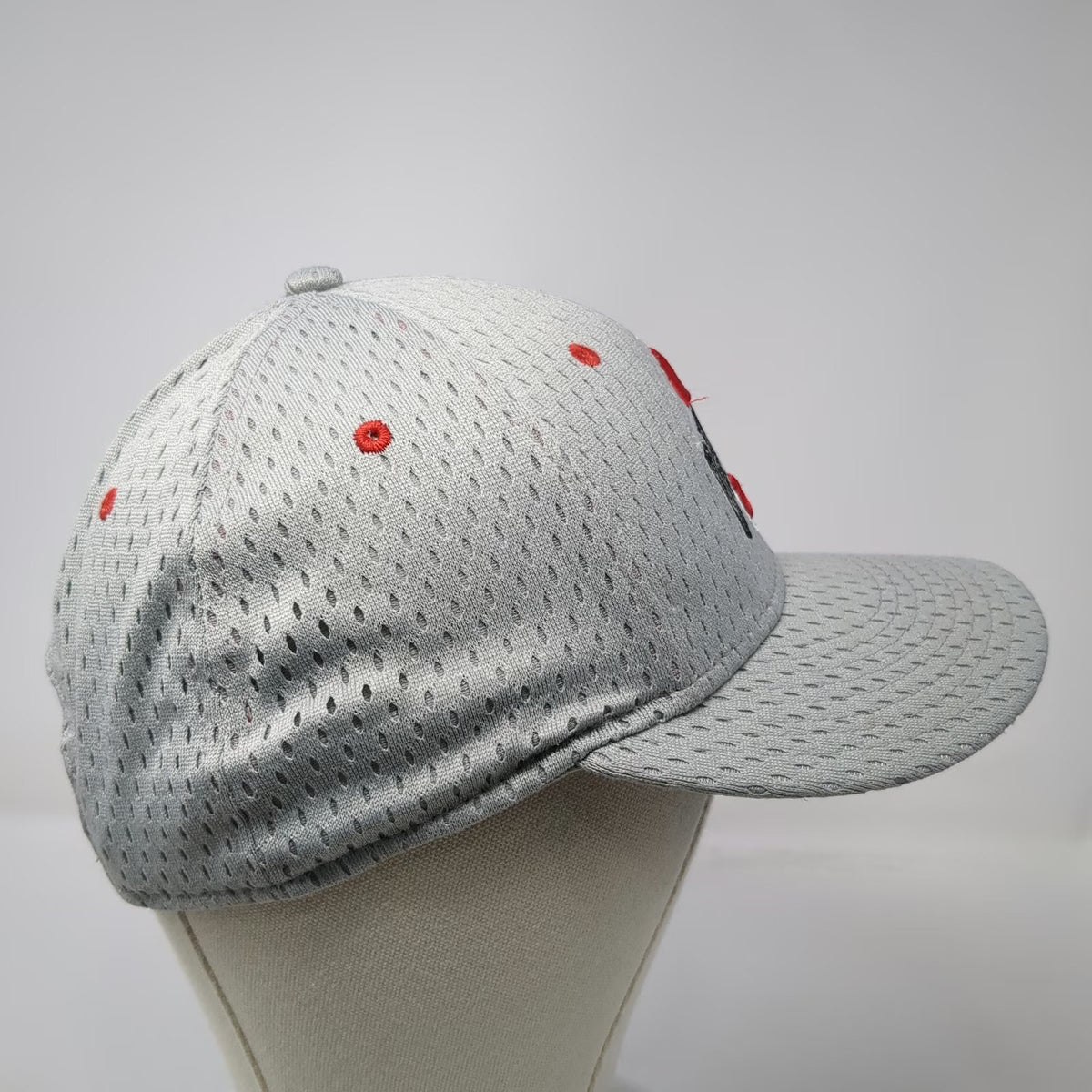 Signatures Ohio State Buckeyes NCAA Gray One Size Mesh Snapback Cap Hat Logo