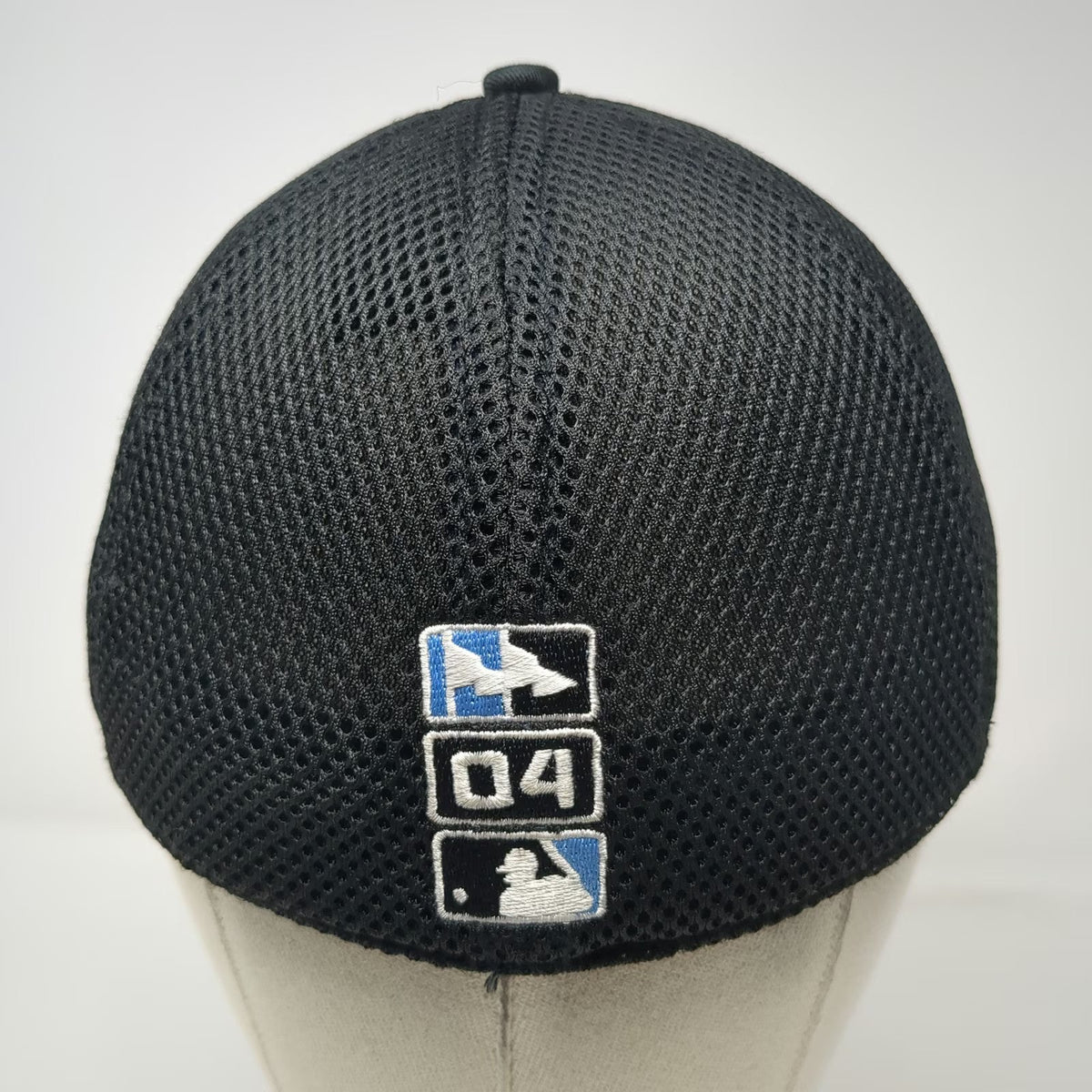 Boston Red Sox MLB New Era Baseball Cap Black One Size 2004 Champions Mesh Hat