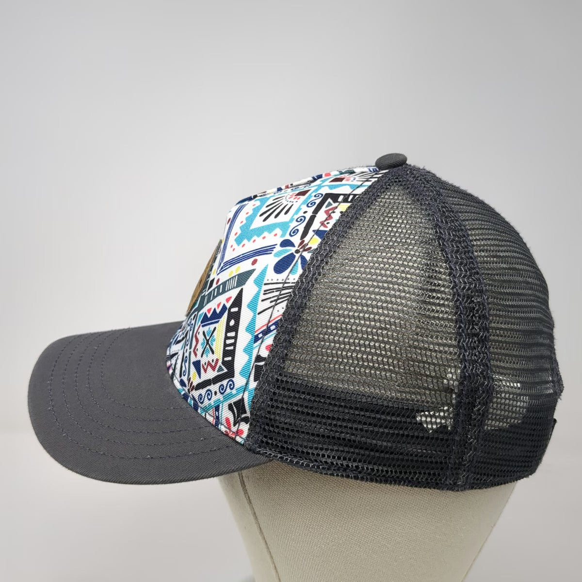 Dakine Gray Aztec Geometric Pattern Leather Patch Trucker Hat One Size Snapback