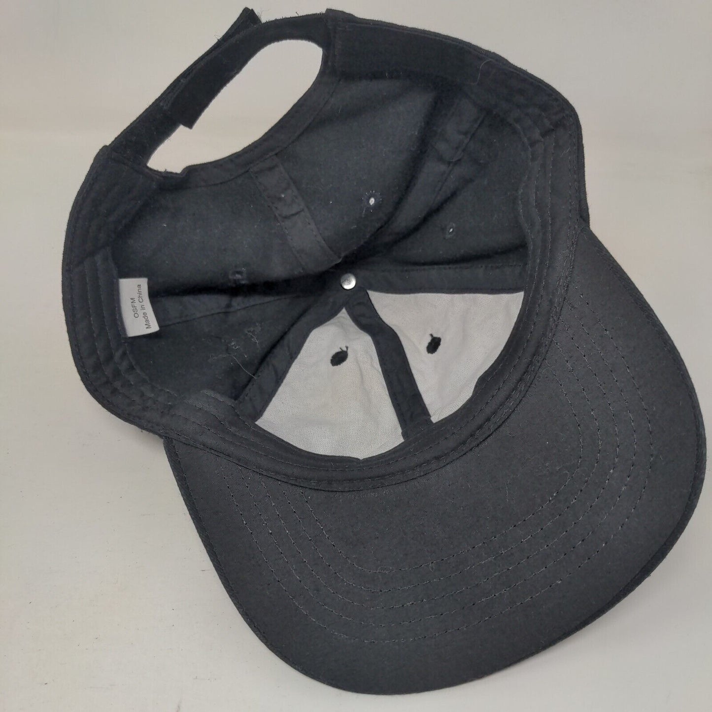 Unbranded Strapback Hat Black OSFM Solid Adjustable Blank Vent Holes