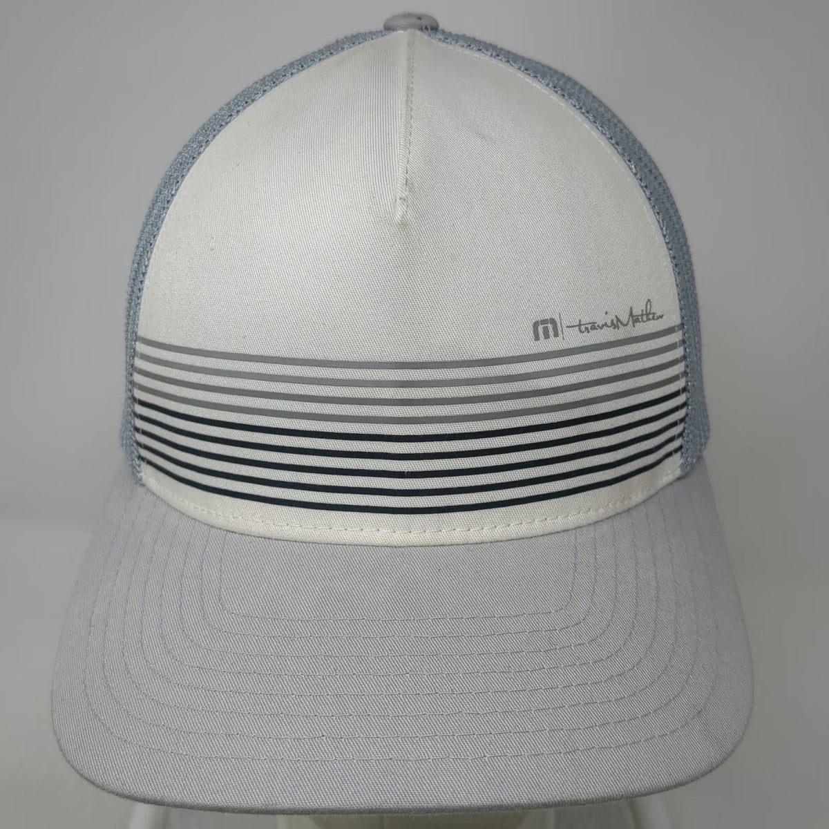 TravisMathew Baseball Cap Gray XL Fitted Mesh Stripes Flexfit Golf logo hat