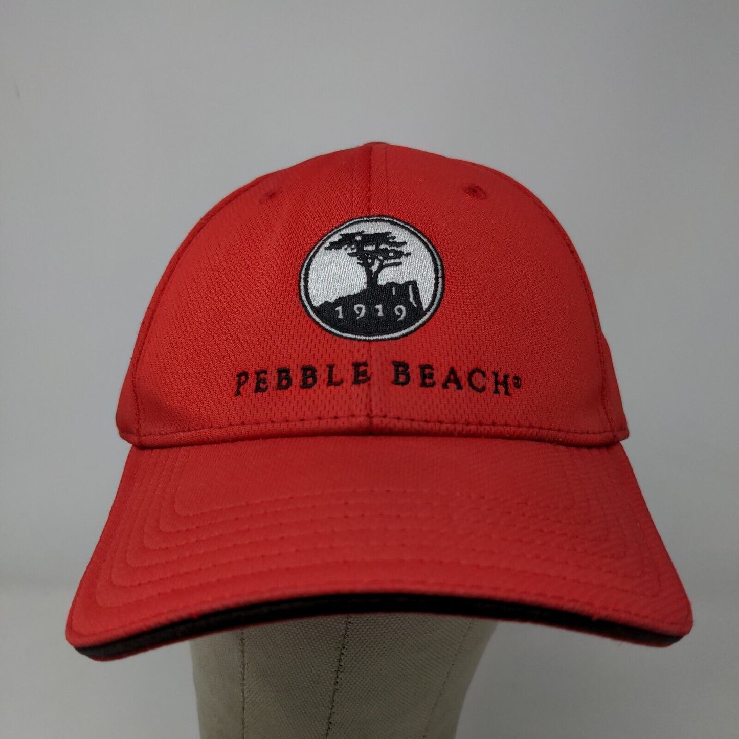 Pukka Mens Fitted Hat Red Size L/XL Embroidered Pebble Beach 1919 Logo Polyester