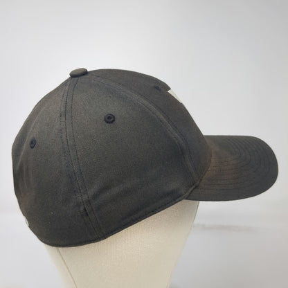 Veer Baseball Cap Black M Stretch Fit Embroidered Logo Curved Brim Comfort Hat