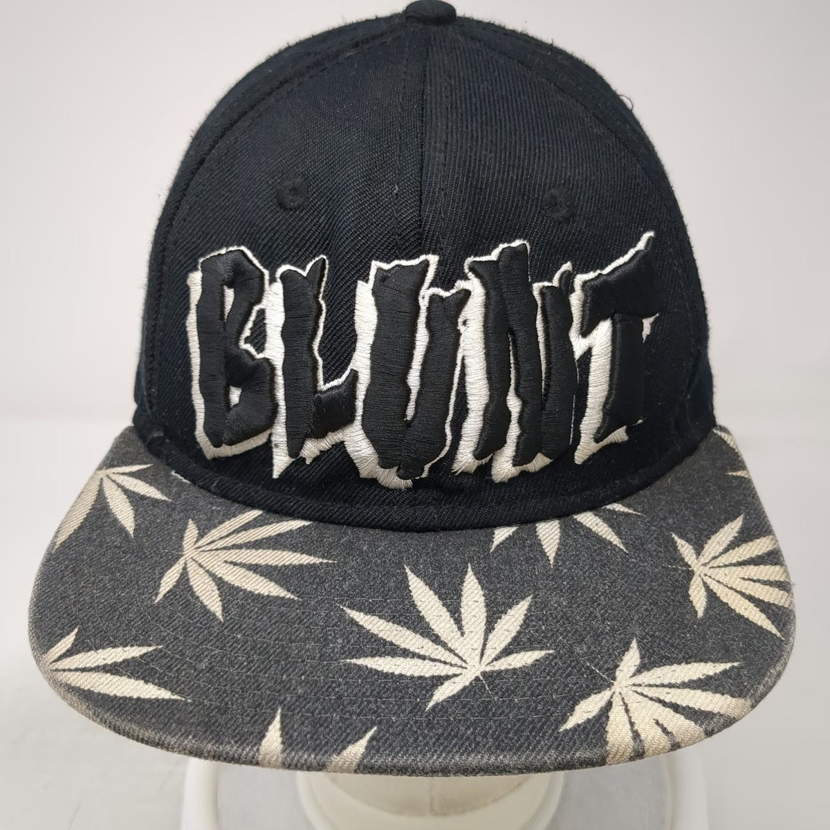 Snapback Hat Black One Size Marijuana Leaf Print 3D Puff Blunt Logo Flat Brim