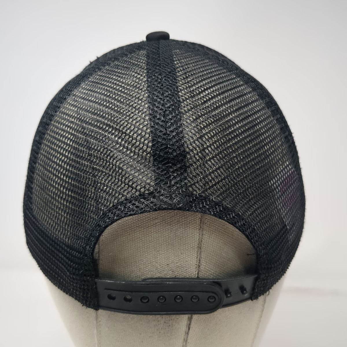 No Boundaries Trucker Hat Black One Size Mesh Snapback Pineapple Chevron Pattern