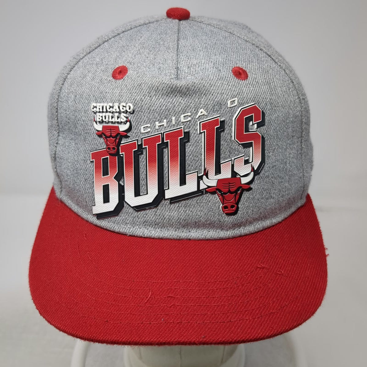 Ultra Game Chicago Bulls NBA 5 Panel Hat Gray Red One Size Flat Brim Snapback