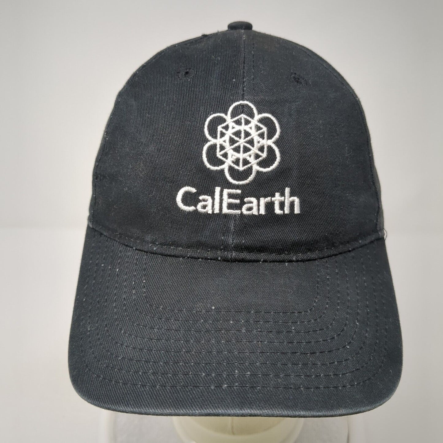 CalEarth Strapback Hat Black One Size Adjustable Embroidered Hit Wear