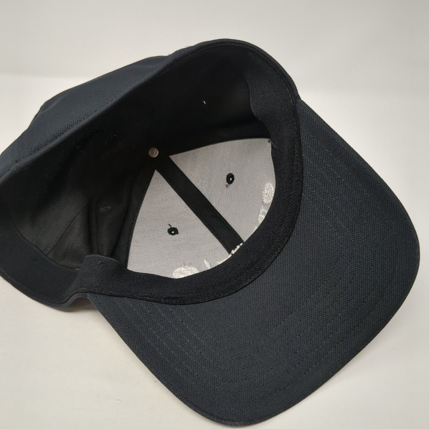 TD Synnex HP Fitted Hat L/XL Embroidered Vented Holes 6 Panel Under Armour