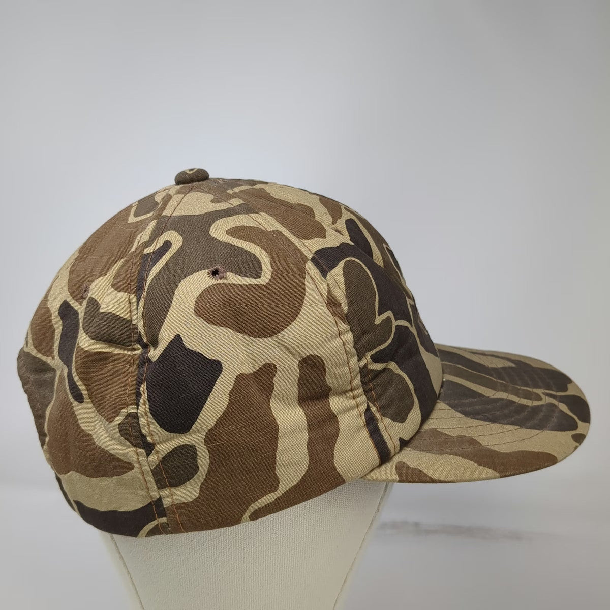 A Headwear Snapback Brown One Size 5 Panel Duck Hunter Camo Foam Front Brim Hat
