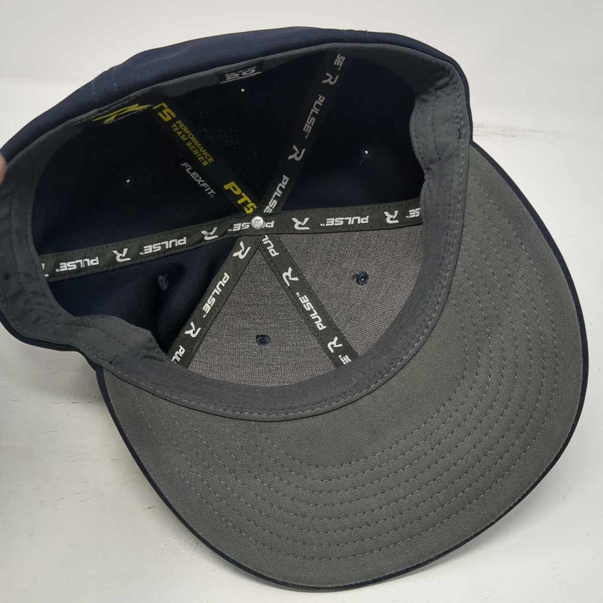 Richardson Baseball Cap Blue XL Brighton Flexfit Performance Fitted Pulse Hat