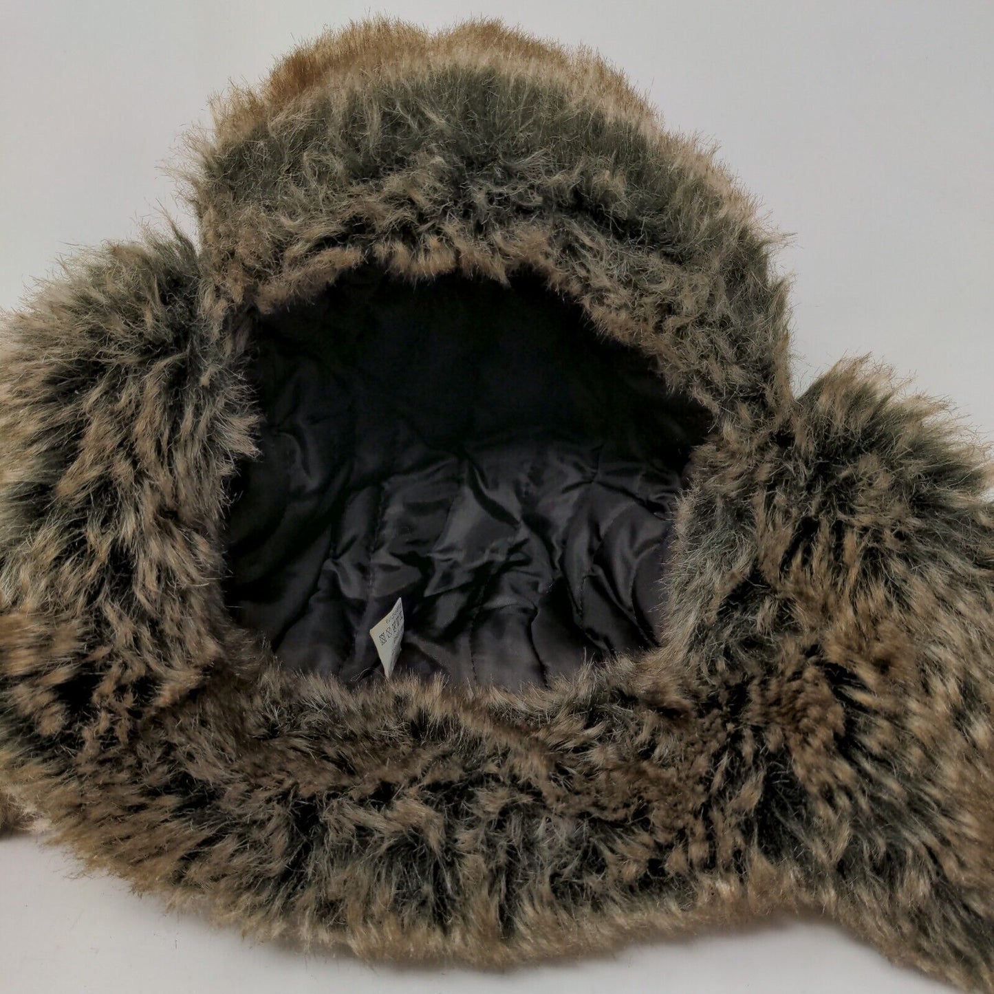 Unbranded Men's Trapper Hat Brown Check 57/M Vegan Fur Lining 100% Polyester
