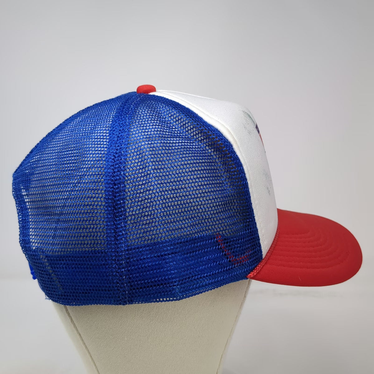 Willie Nelson For President Trucker Hat Red White Blue One Size Mesh Snapback