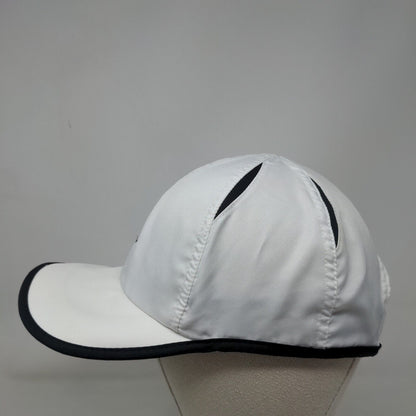 Nike Swoosh Strapback Hat White OSFM Adjustable Embroidered Featherlight Dri-Fit