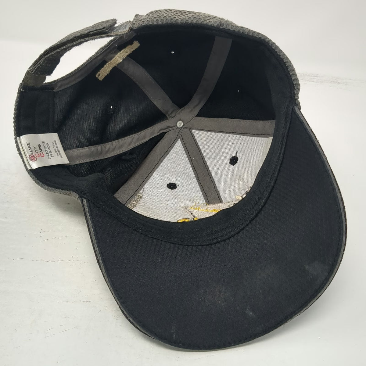 Quake City Caps Baseball Cap Black Gray One Size Strapback Idaho LHTAC T2 Hat