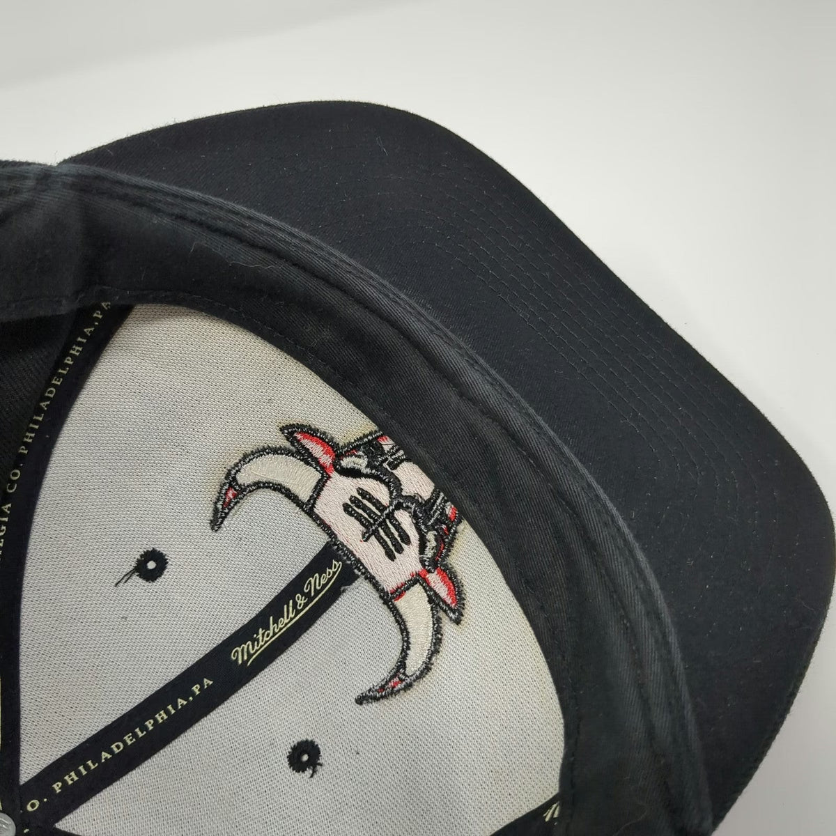 Chicago Bulls NBA Mitchell & Ness Snapback Hat Black One Size Embroidered Logo