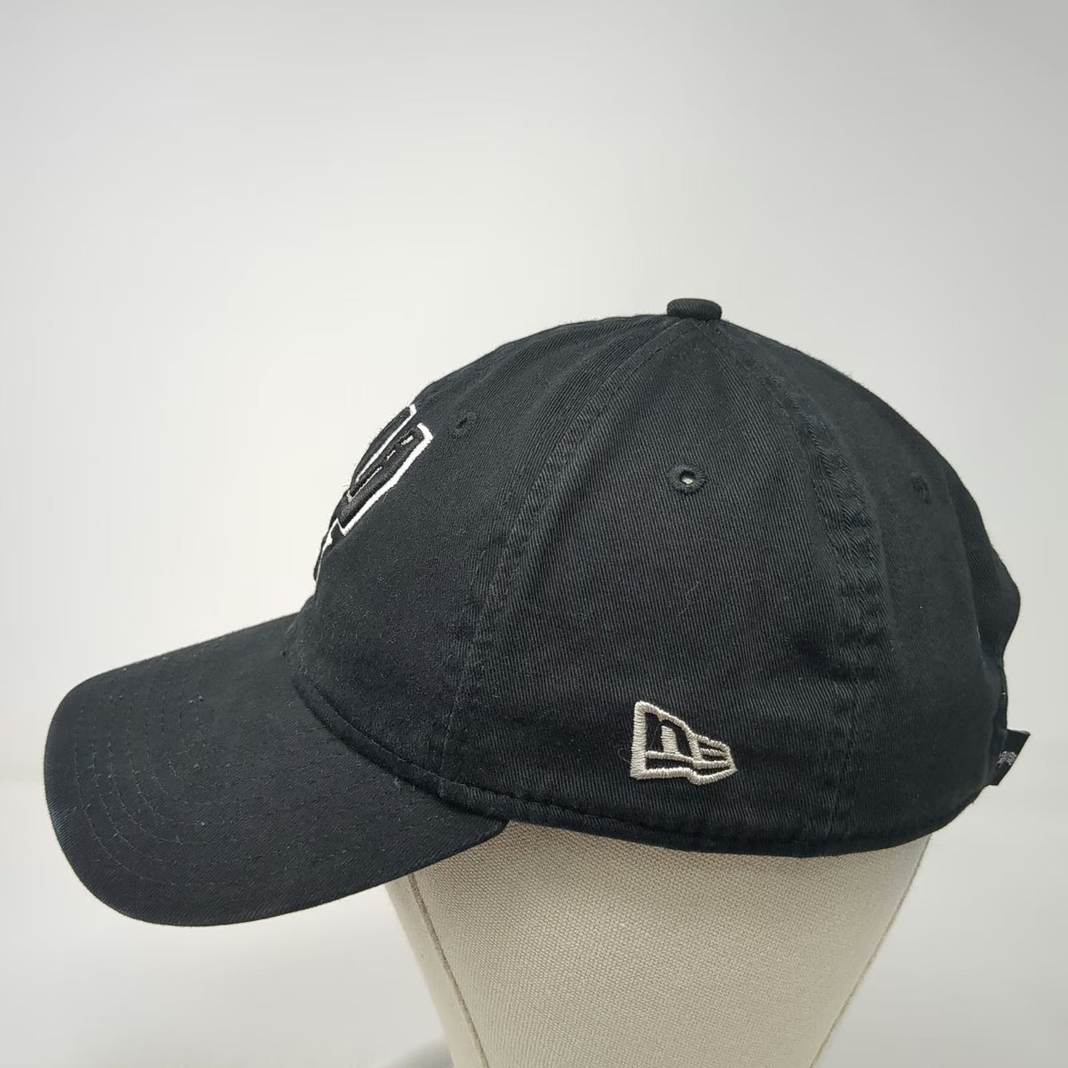San Antonio Spurs NBA New Era Cap Black OS 9TWENTY Adjustable Strap Logo Hat
