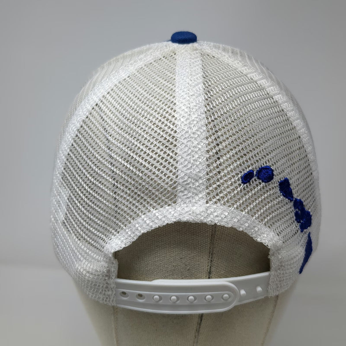 Maui Jim Trucker Hat Blue One Size Hawaii Islands Logo Mesh Back Snapback