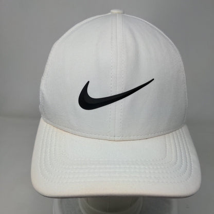 Nike Golf Fitted Hat White S/M Classic99 Dri-Fit Breathable Mesh 6 Panel