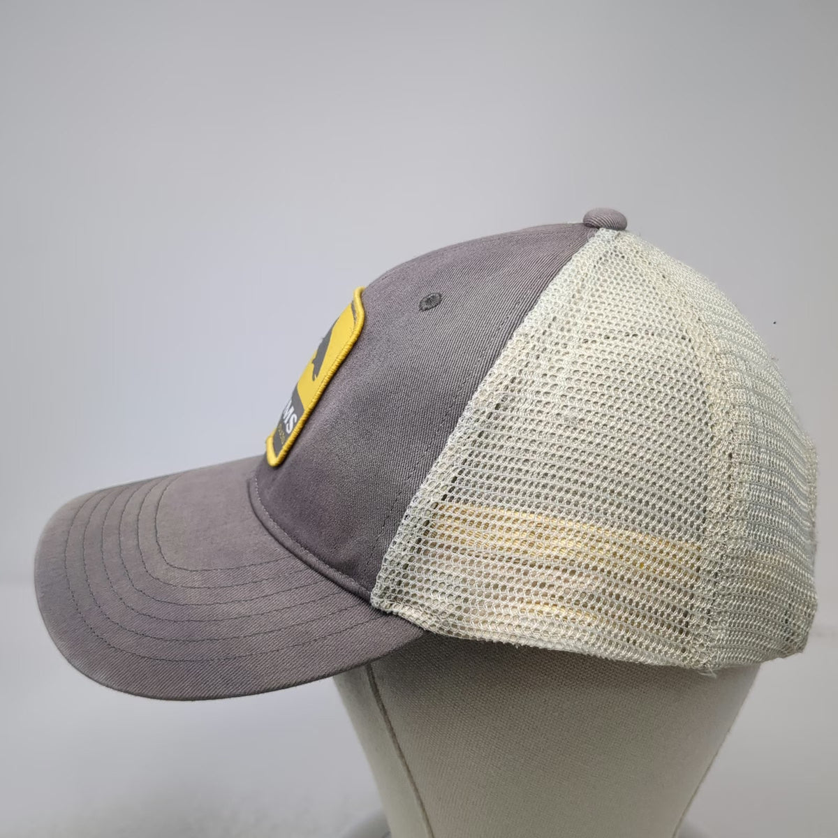 Simms Trucker Hat Gray One Size Mesh Back Fish Patch Snapback Fishing Outdoors