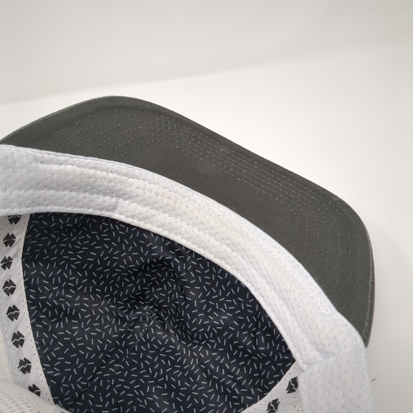 Meow Wolf Patch Snapback Trucker Hat Gray OSFA Mesh Back Colorblock