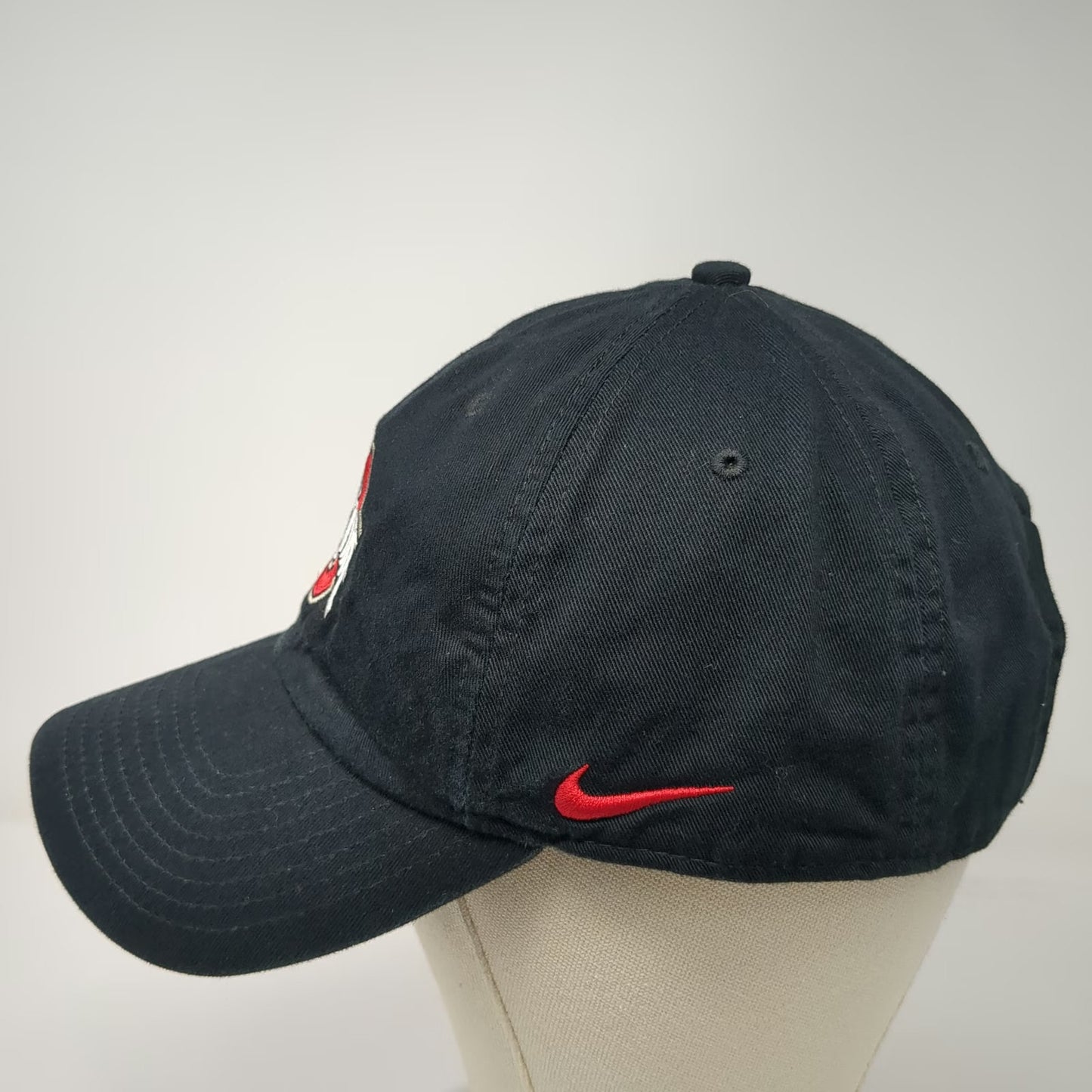 Nike Ohio State Buckeyes NCAA Cap Black OS Heritage86 Dri-FIT Slideback Logo