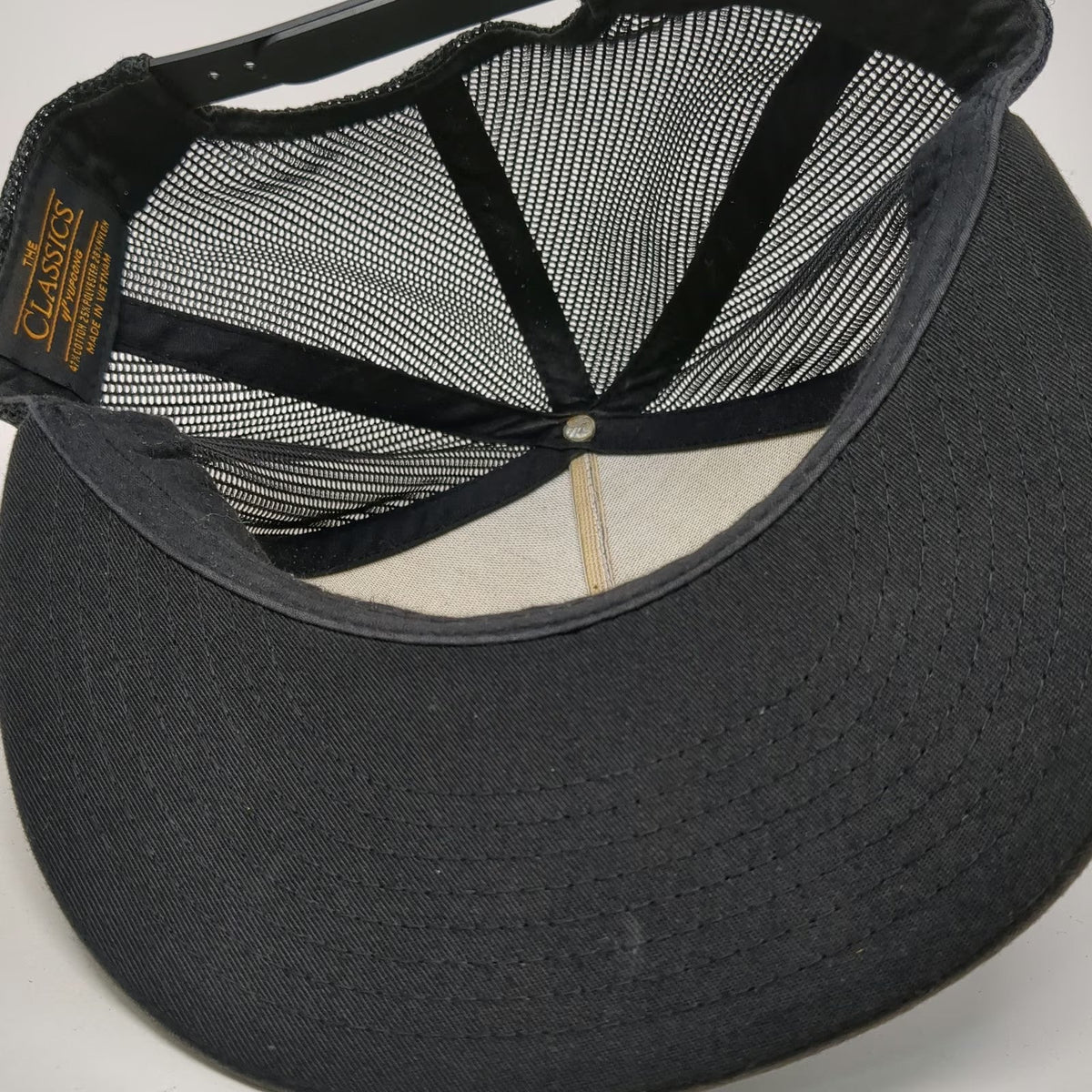 Yupoong Trucker Hat Black One Size Toobs Distribution Mesh Back Snapback Logo