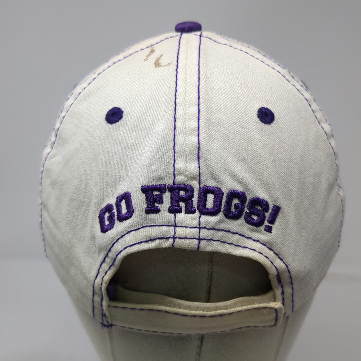 TCU Horned Frogs NCAA White Baseball Cap One Size Purple Stitch Go Chenille Hat