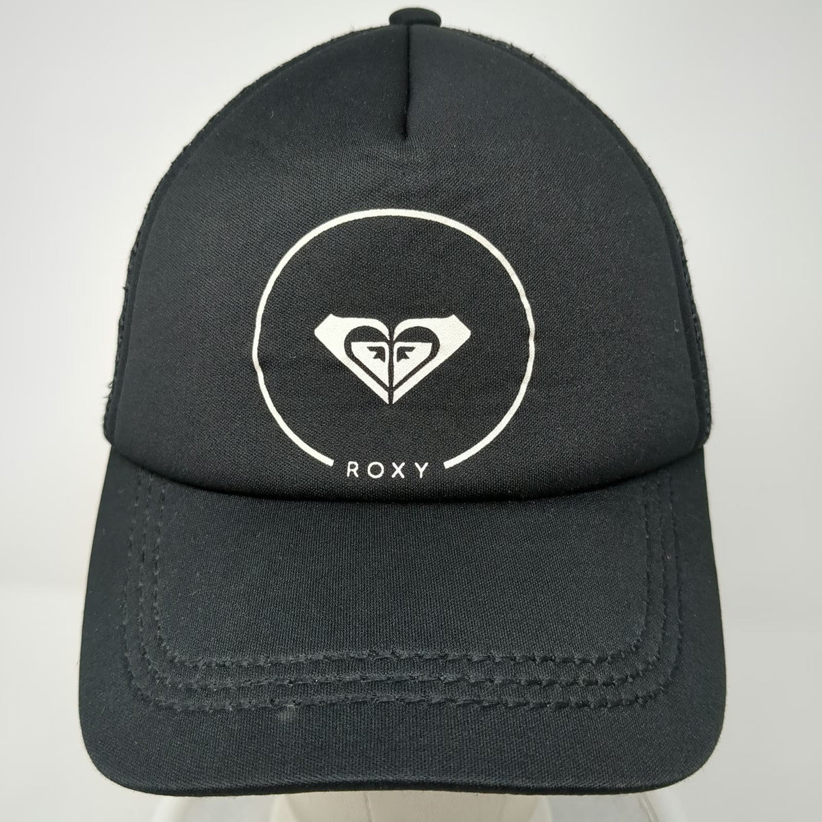 Roxy Trucker Hat Black One Size Mesh Back Snapback Logo Adjustable Surf Beach
