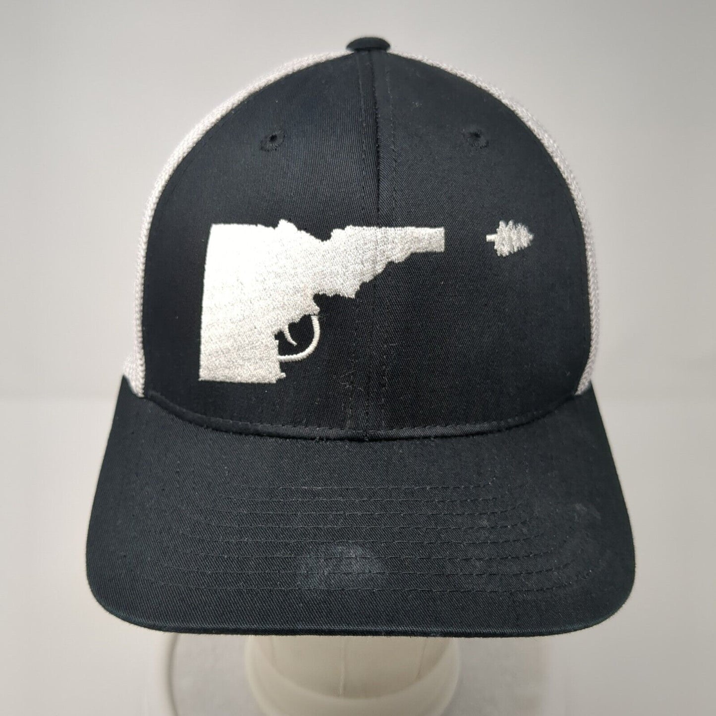 Idaho Gun Fitted Mesh Back Trucker Hat Black One Size Flexfit Yupoong