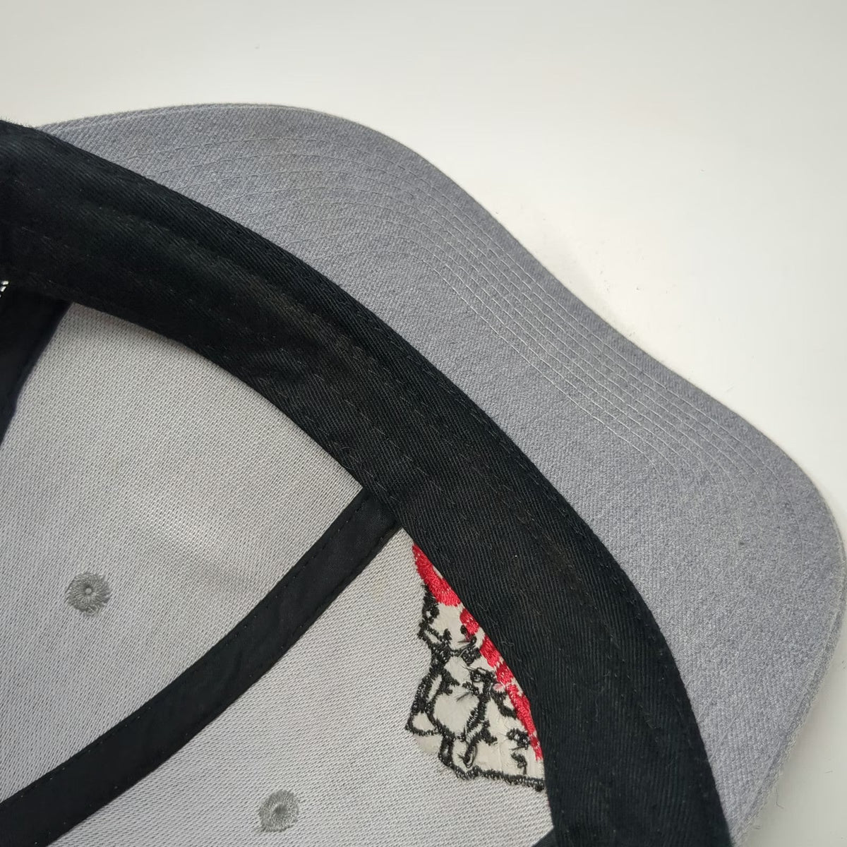 Port Authority Trucker Hat Gray Black Red White OSFM Mesh Snapback Smith Power