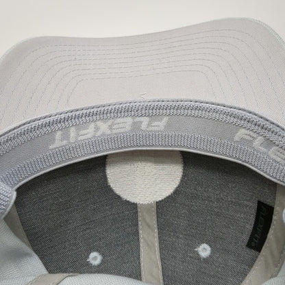 TravisMathew Baseball Cap Gray M Palm Tree Patch Flexfit Curved Brim Golf Hat