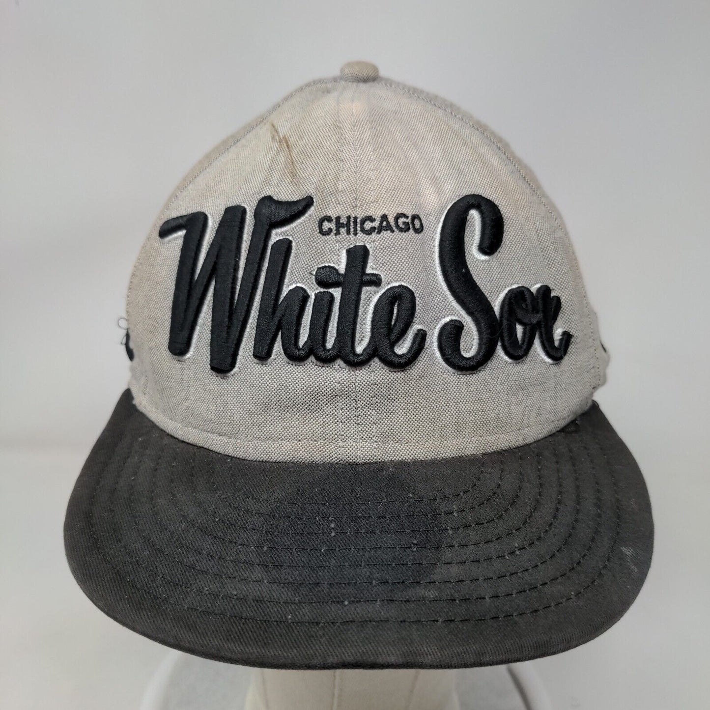 New Era MLB Chicago White Sox Snapback Hat Gray M-L Faded Distressed 9Fifty