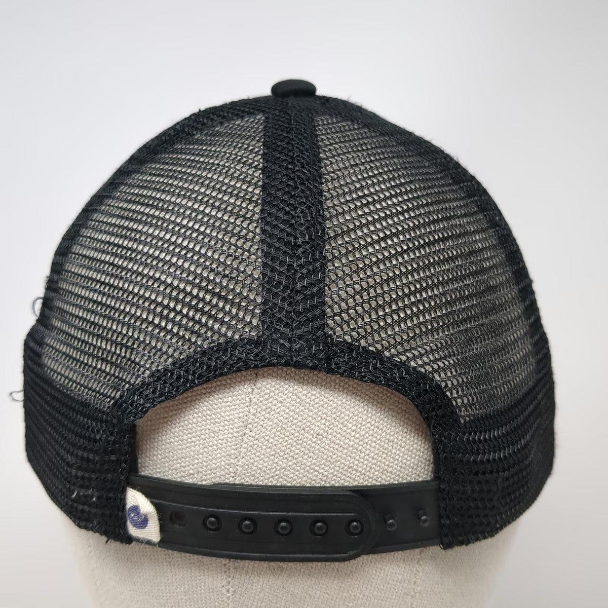 Roxy Trucker Hat Black One Size Mesh Back Snapback Logo Adjustable Surf Beach