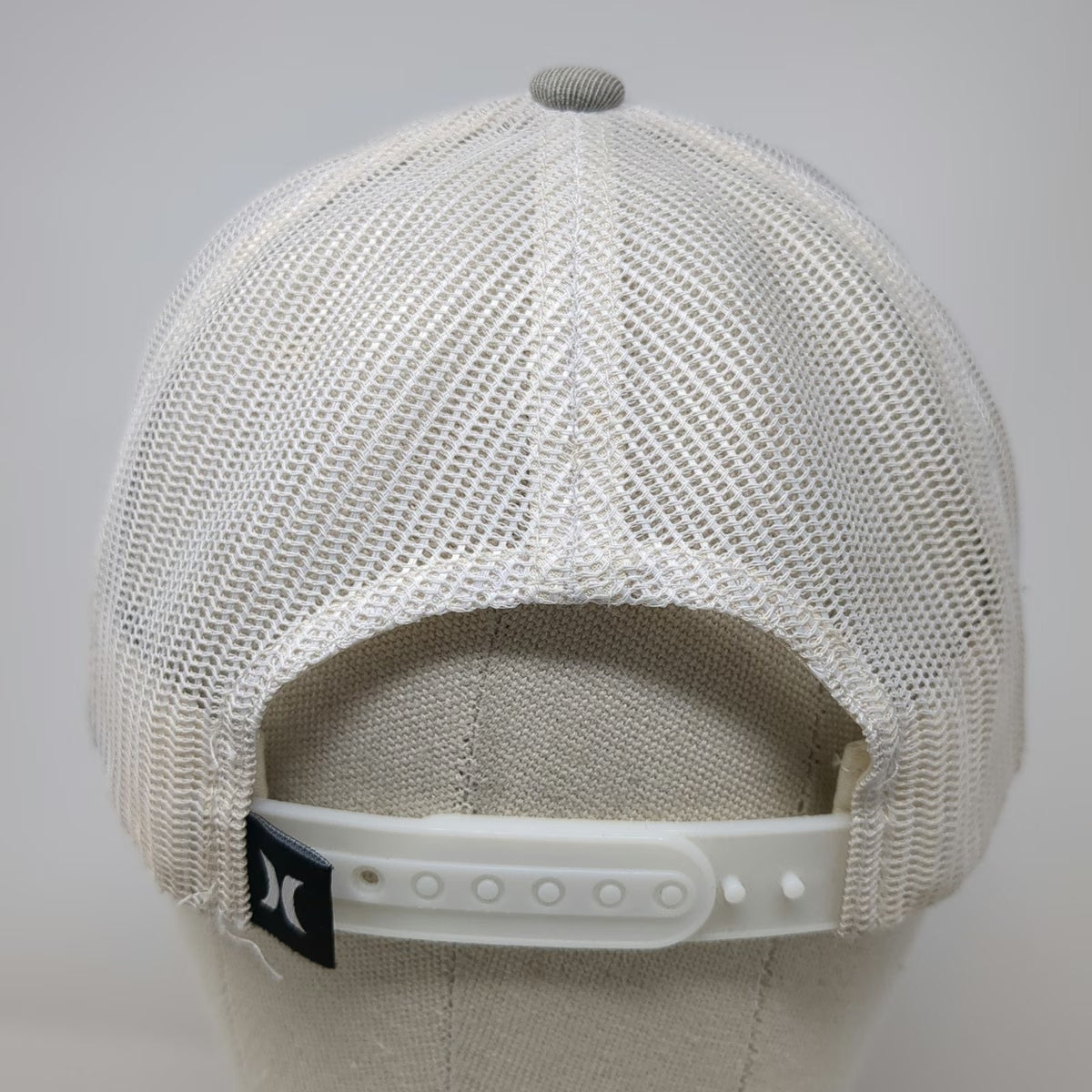 Hurley Trucker Hat Gray White One Size Mesh Snapback Logo Embroidered Surf Cap