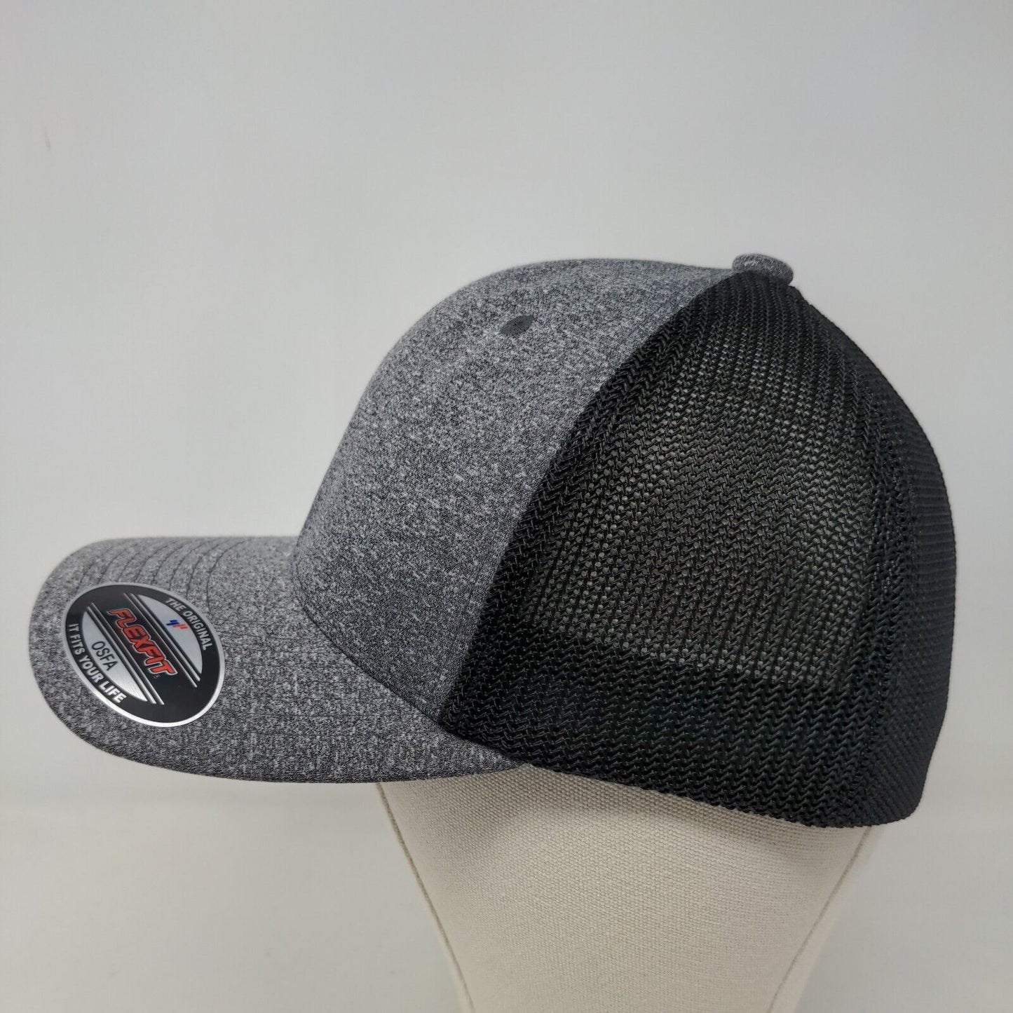 Flexfit Men's Mesh Back Fitted Hat Gray Size OSFA Blank W/Sticker