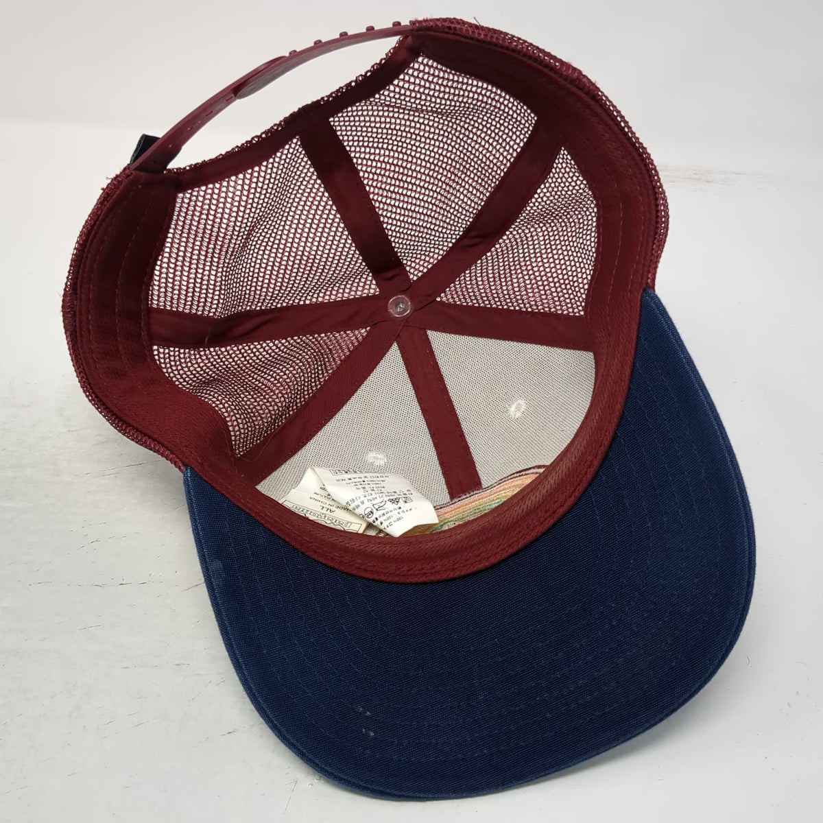 Patagonia Trucker Hat Blue Red White OSFM Mesh Snapback Rainbow Mountain Logo