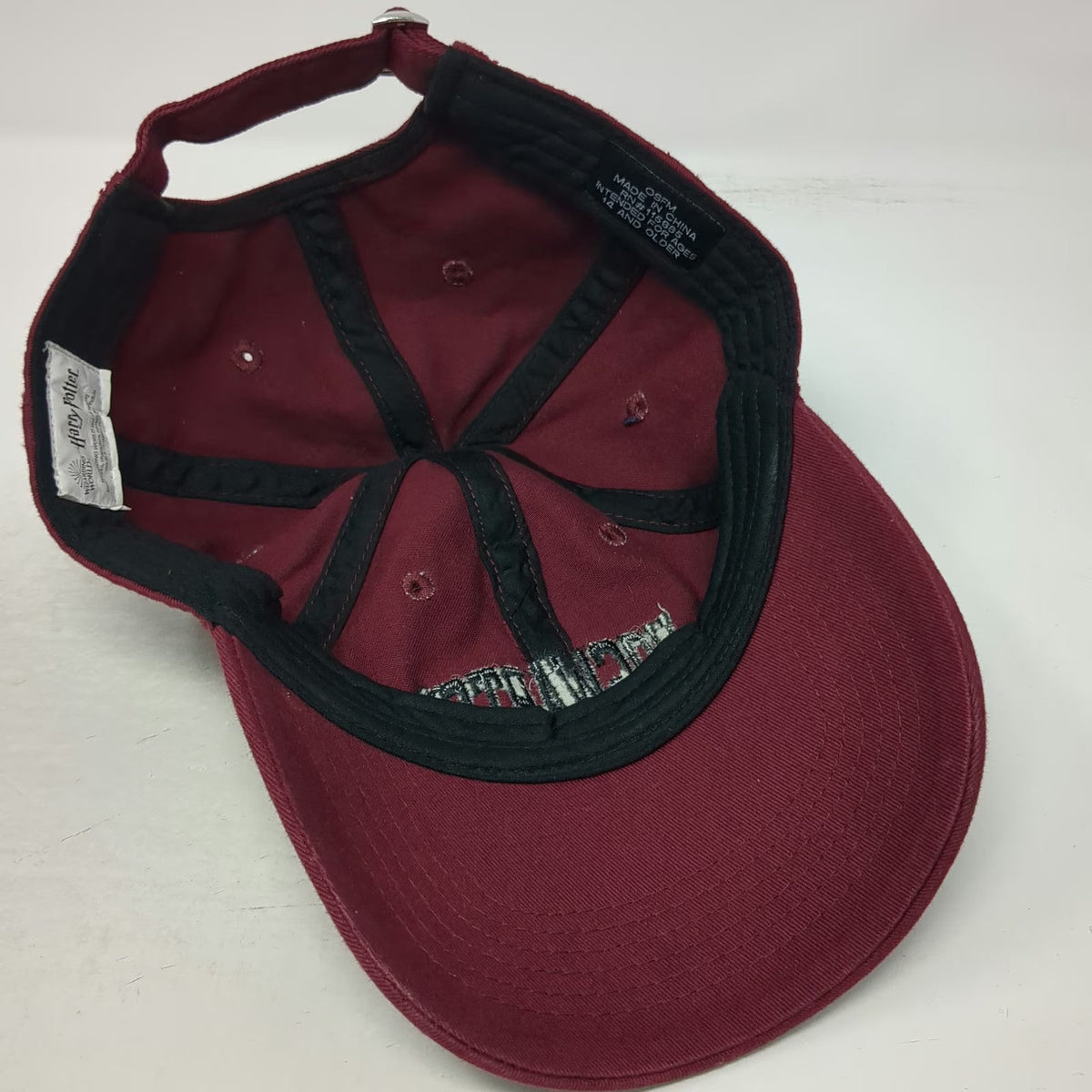Harry Potter Baseball Cap Red One Size Hogwarts Crest Slideback Embroidered Hat