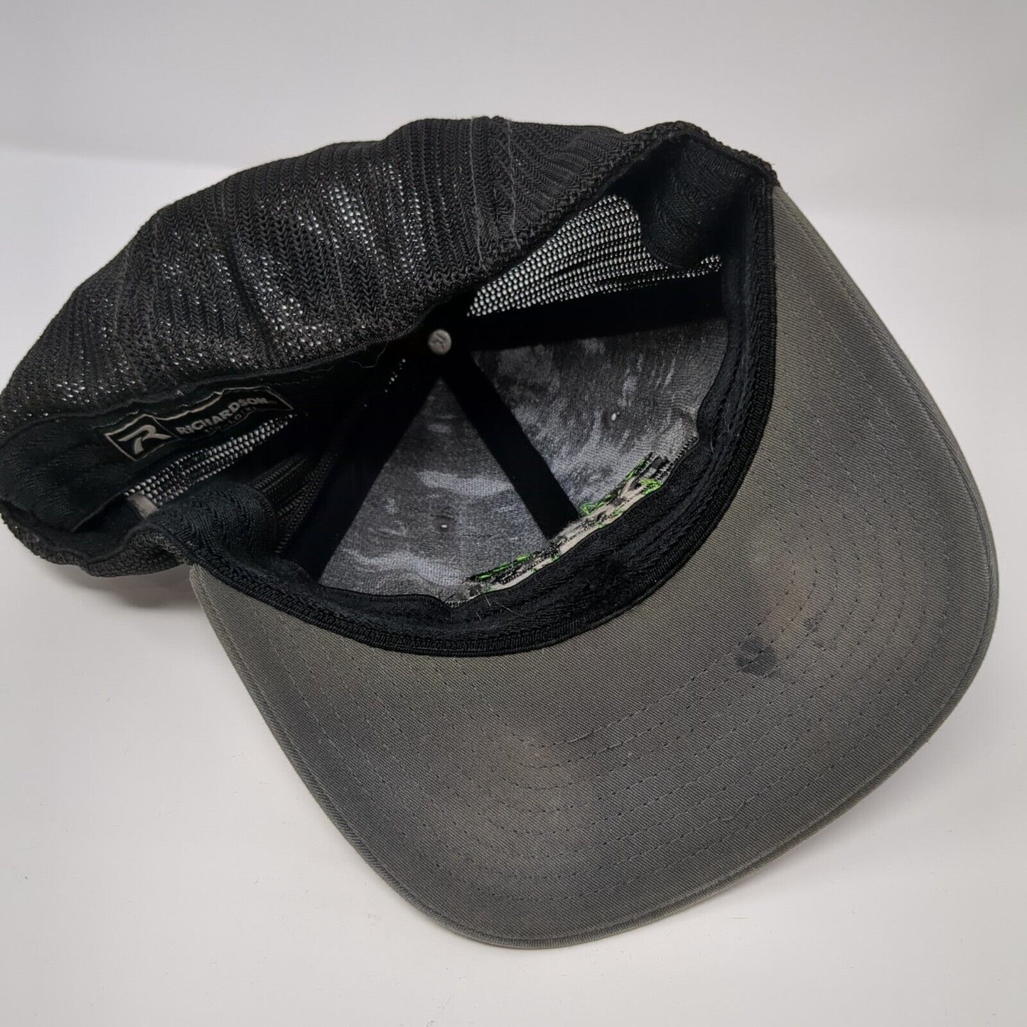 Owen Diesel Buhl Idaho Fitted Trucker Hat Gray L/XL Mesh Back Richardson