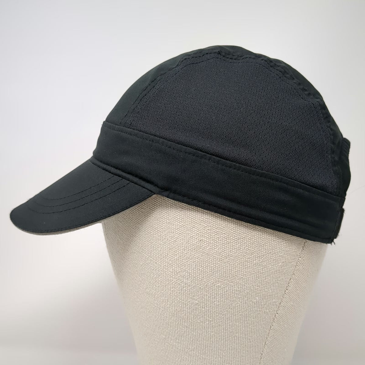 Moving Comfort Baseball Cap Black One Size Mesh Side Pocket Workout Running Hat