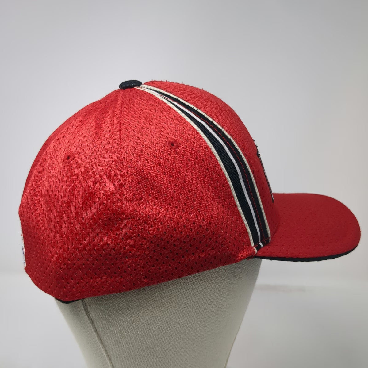 Reebok NBA Portland Trail Blazers Cap Red One Size Mesh Stripes Stretch Fit Hat